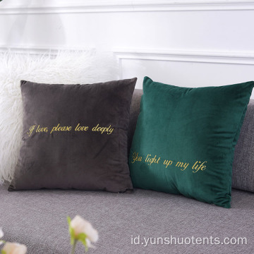 Bantal Sofa Beludru Indoor Kustom Bantal